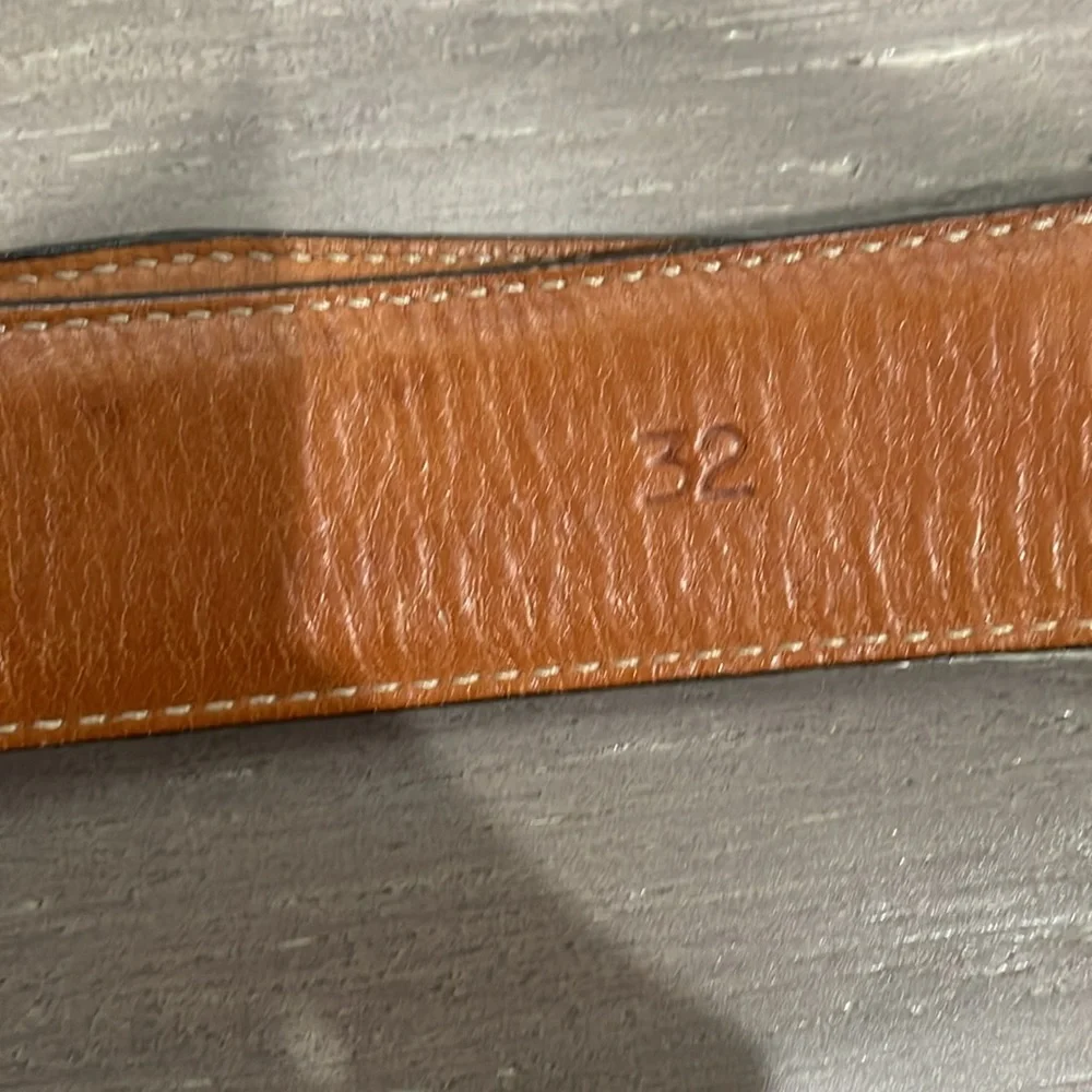 Men’s Vineyard Vines brown leather work casual classic silver buckle belt 32